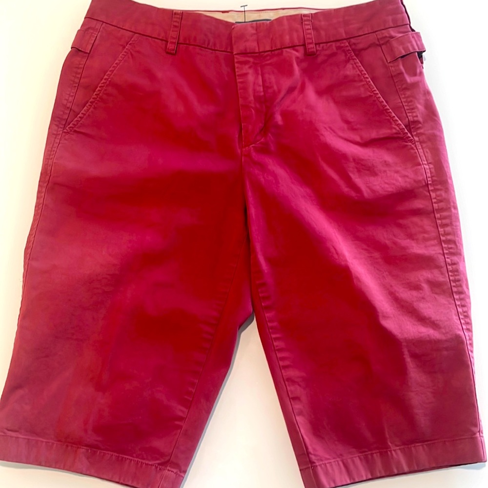 Vince shorts size 10, washed red color